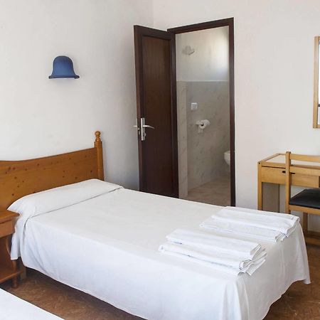 Surfing Concept Hostel Cala Ratjada  Ngoại thất bức ảnh